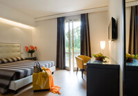 Lacona Club
