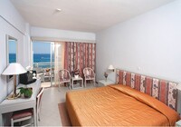 SwanClub Pegasos Beach