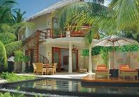 Constance Halaveli Resort