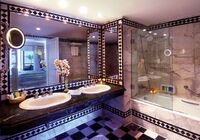 SeaClub Baron Resort