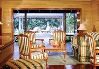 Royal Island Resort & Spa