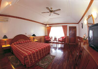 Sun Island Resort & Spa