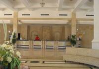 Brayka Bay Beach Resort