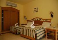 Brayka Bay Beach Resort